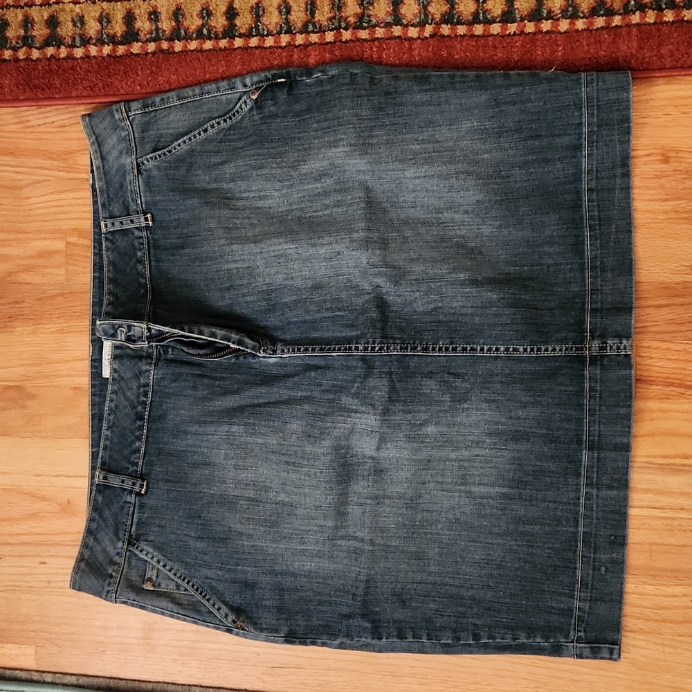 Merona blue-jean skirt  with pockets